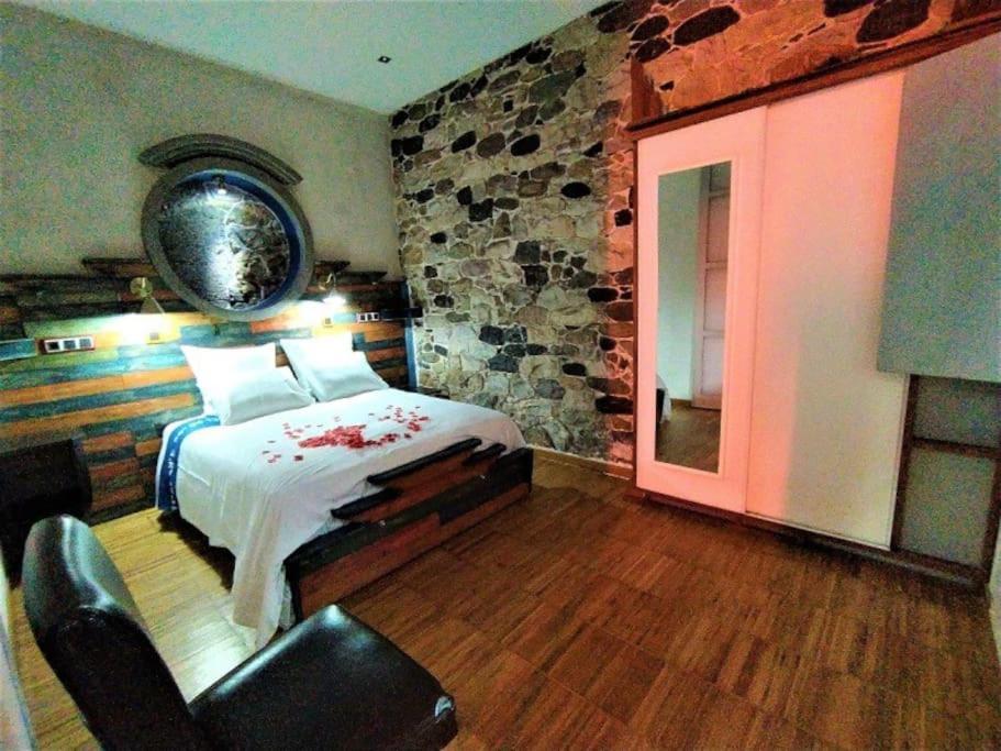 Zentral Club Neutron-Jacuzzi Lägenhet Belmonte De Miranda Exteriör bild